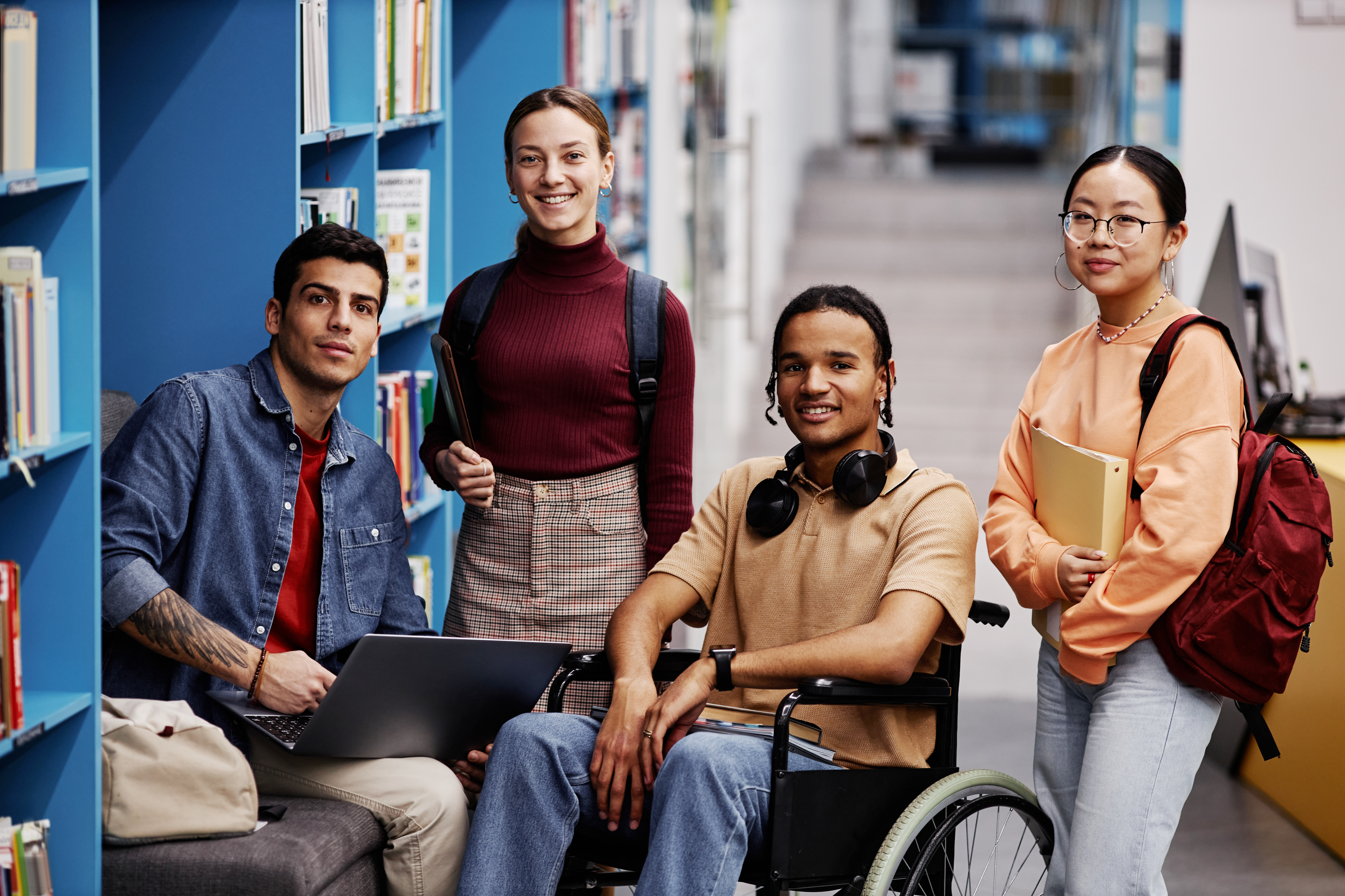 Why Choose Our Student Loan Marketplace